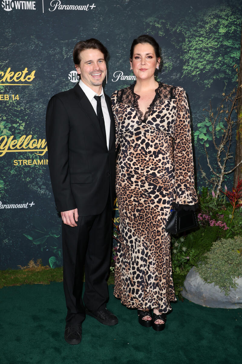 Jason Ritter, Melanie Lynskey at the