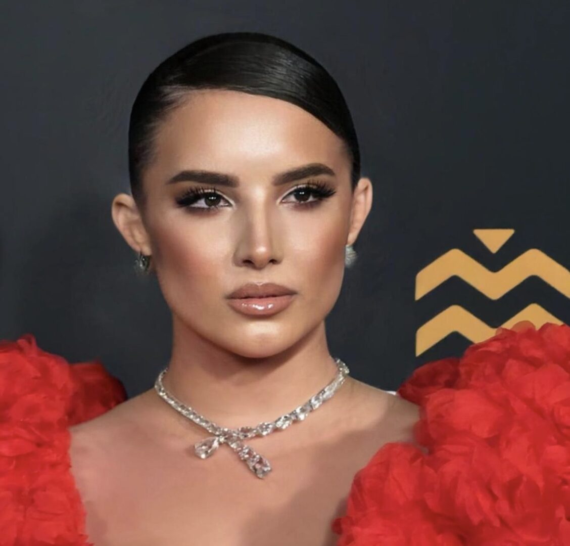 Anissa Asabban Lofficiel